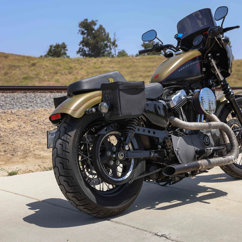 Thrashin Supply Mini Essential 8L Überwurf-Motorrad-Satteltaschen-Set