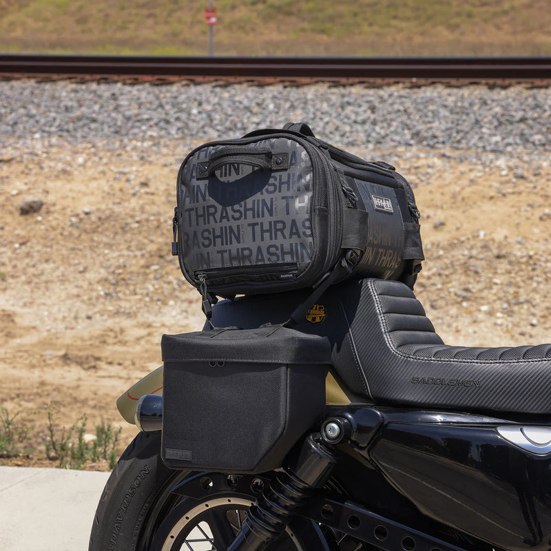 Thrashin Supply Mini Essential 8L Überwurf-Motorrad-Satteltaschen-Set