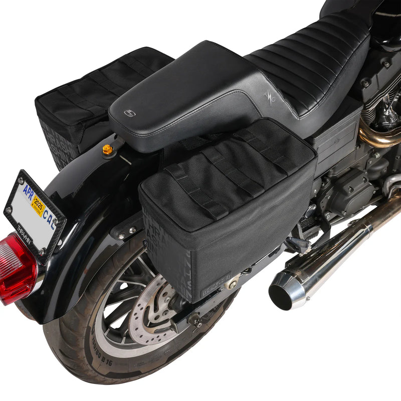 Thrashin Supply Escape Base 18L Überwurf-Motorrad-Satteltaschen-Set